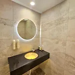 Tsarevets Boutique & Хотел 4*