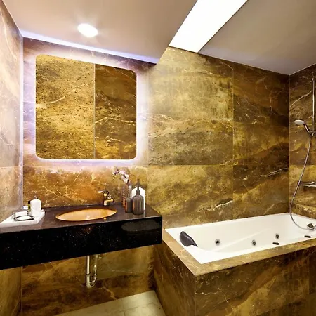 Tsarevets Boutique & Otel 4*