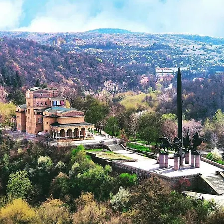 Tsarevets Boutique & Tırnova