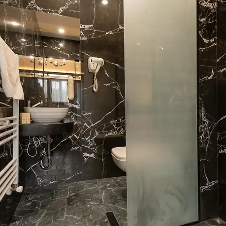 Tsarevets Boutique & Хотел Велико Търново