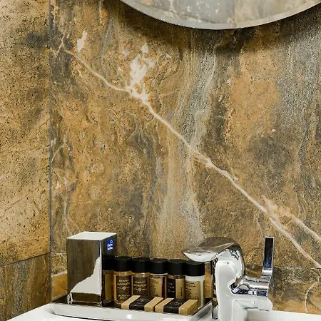 Tsarevets Boutique & Otel Tırnova