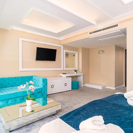 Tsarevets Boutique & Tırnova