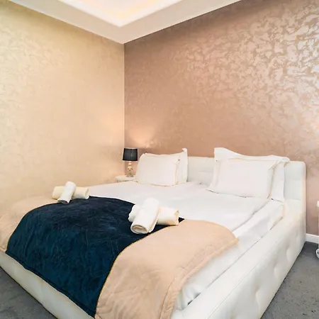 Хотел Tsarevets Boutique & 4*