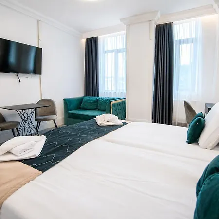 Хотел Tsarevets Boutique & 4*